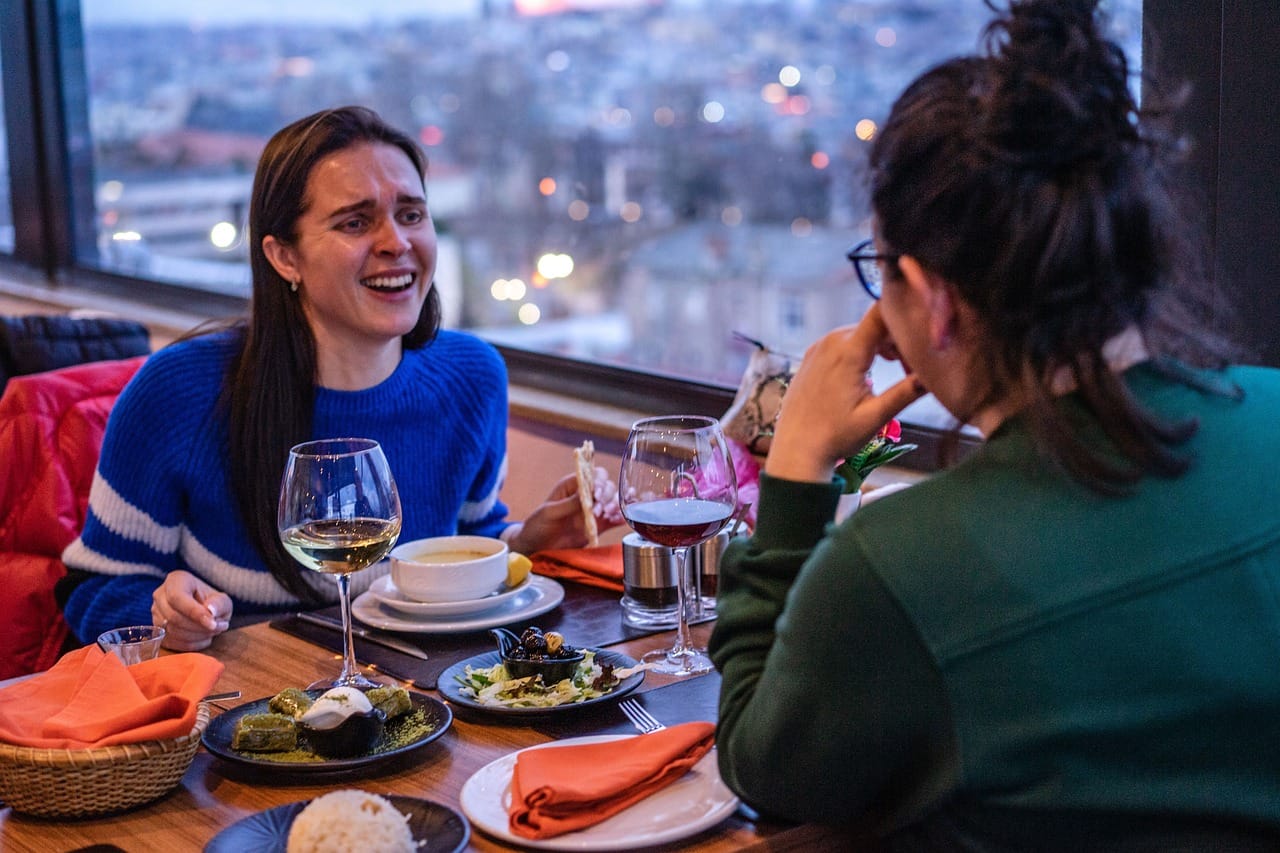 People recommend tools to friends all the time. Just not because of a discount.